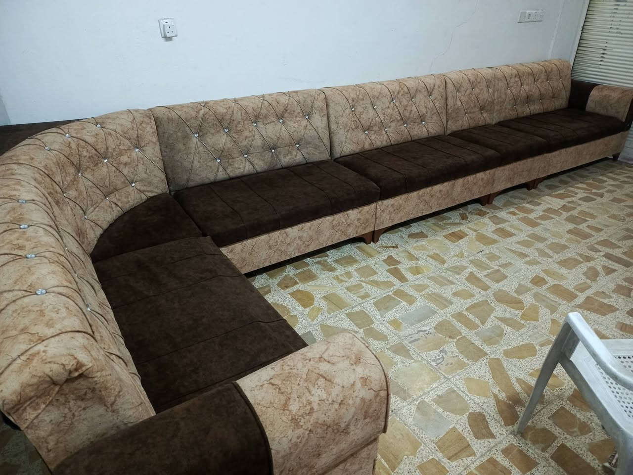 ديوان 7متر ونص نظيف سفنجو وصط قماش نظيف  سعر 190


**إذا كنت صاحب هذا الإعلان وتريد حذفه لأي سبب، رجاءا أرسل رسالة إلى الدعم الفني**