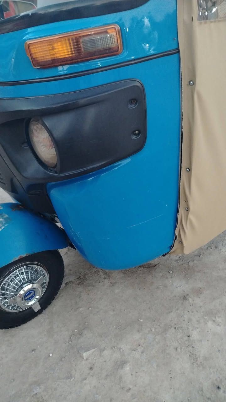 سلام عليكم تكتك موديل 2020/11
تكتك حلوه وگشره نضيف شوفت عينك المكينه اتكفل تبخير تنقيص 
مكاني الرشاد قرب فلكة حي نصر 
السعر 7وميه بيه مجال حك الجيه
رقمي ***********
