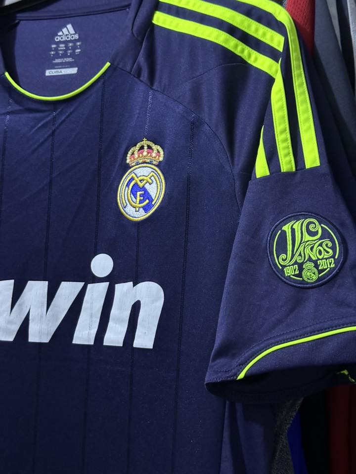 25 اصلي وكالة يلبس ميديم ✅
توصيل متوفر


**إذا كنت صاحب هذا الإعلان وتريد حذفه لأي سبب، رجاءا أرسل رسالة إلى الدعم الفني**