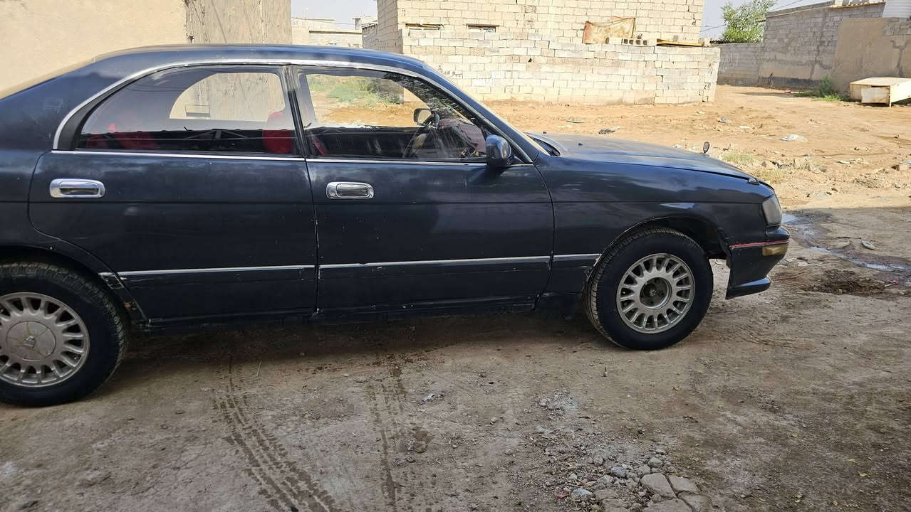 السلام عليكم سياره بطه منفصل رقم نكليزي انبار مكان واسط العزيزيه  سياره خير من الله تبريد جاهز  كير محرك ونجي ثنين ونص لاتبخير ولاتنقيص كهربائياتهة جاهزة لايت زنون سياره بيهة جراد يرادلهة صبغ 
اتصل ***********وتدلل السعر ٤٢ وبيهة مجال
