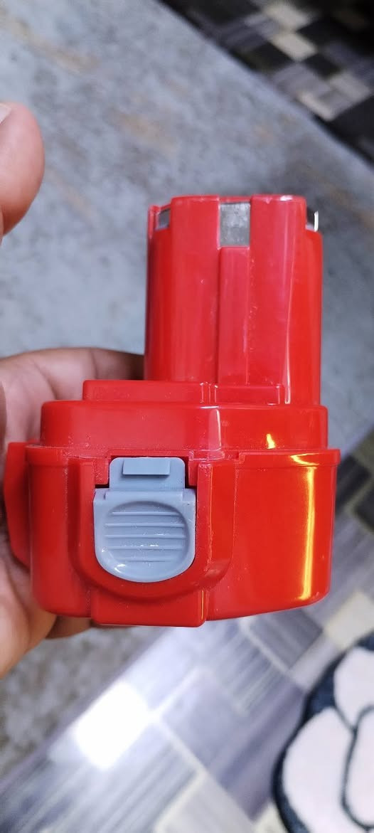 بطارية بديلة قابلة لإعادة الشحن من نوع (Ni-MH) السعر 20 الف
أهم مواصفاتها:
الجهد الكهربائي: 12 فولت.
السعة: 4000 مللي أمبير (4000mAh).
الطاقة: 48 واط في الساعة (48Wh).
نوع البطارية: نيكل-معدن هيدريد (NI-MH).

توصيل بصرة ولكل المحافظات


**إذا كنت صاحب هذا الإعلان وتريد حذفه لأي سبب، رجاءا أرسل رسالة إلى الدعم الفني**