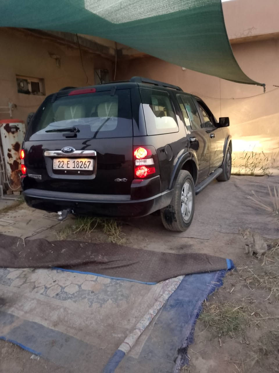 فورداكسبلور 2009 7راكب مكينه 4000 داخل عسلي مكينه وݣير واكسل شرط دفع رباعي يشتغل رقم اربيل جديد بإسمي سعر البيع 116 ورقه عنوان كركوك رقم موبايل ***********__***********
