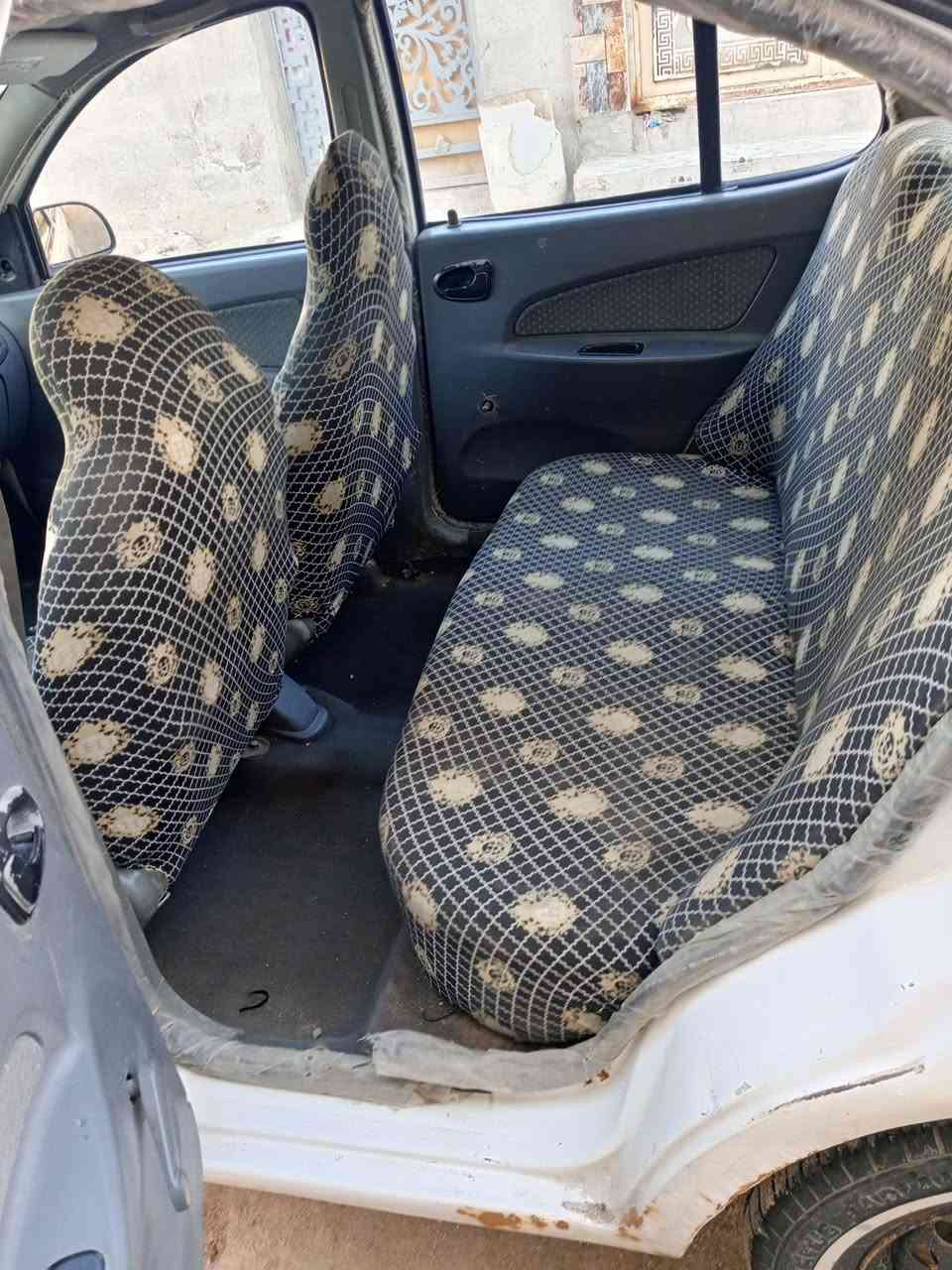 سلام عليكم ورحمة الله وبركاته رمضان كريم أن شاء الله تايبة للبيع موديل 12 رقم واسط انكليزي  بأسمي سنوية لل 30 مداور ثاني يوم  كير مكينة حدادية كهربائيات  تبريد شواصي خير من الله ملاحظة السيارة بيه شوية جراد  مثل ماموضح بالصور السعر 33 وبيه مجال للطيبين العنوان النجف /كوفة /شارع المعمل للاستفسار الاتصال على الرقم ***********
