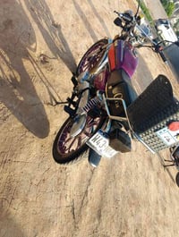 دراجه للبيع موديل ٢٤ كامله مكمله عوزها خيال اوراق كامله سعر  550 وبيها...