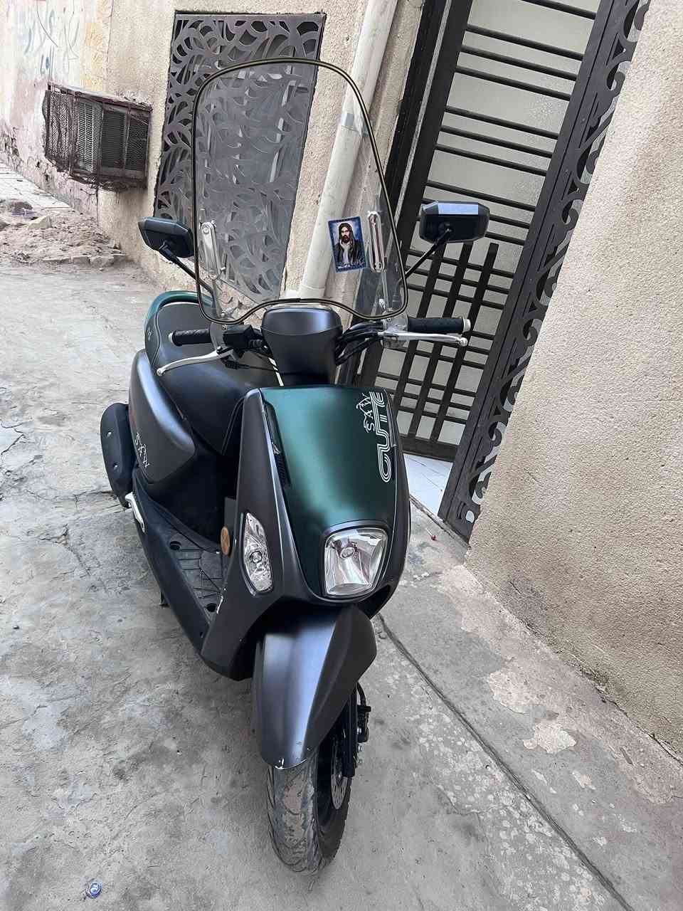 ماكس صيني للبيع نضيفه  ( 900) وبيها مجال قليل
مكاني القرنة / ***********
