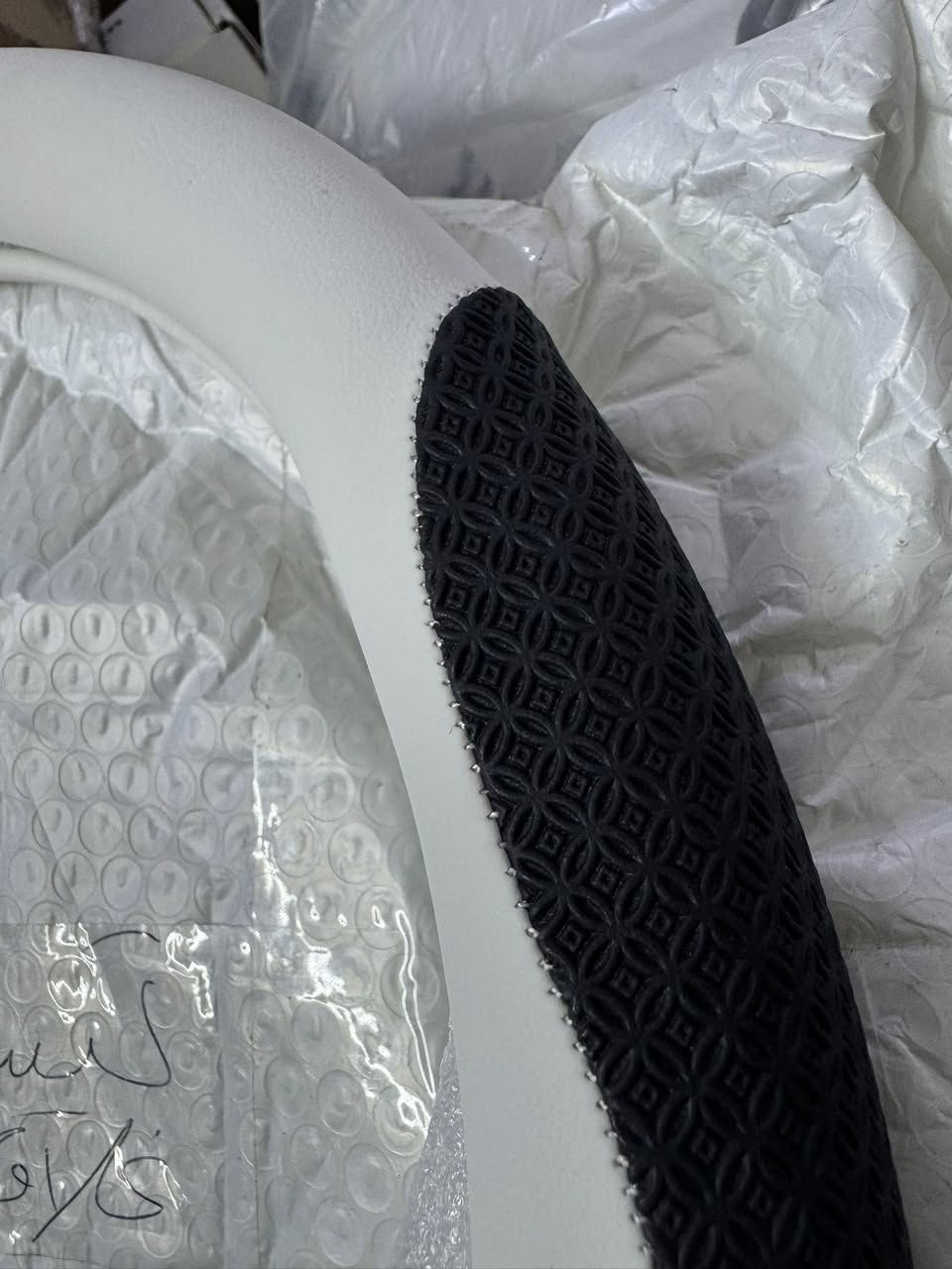 غلاف ستيرن تيسلا
خلي سعرك وبالعافية 

يوجد توصيل كافة المحافظات


**إذا كنت صاحب هذا الإعلان وتريد حذفه لأي سبب، رجاءا أرسل رسالة إلى الدعم الفني**