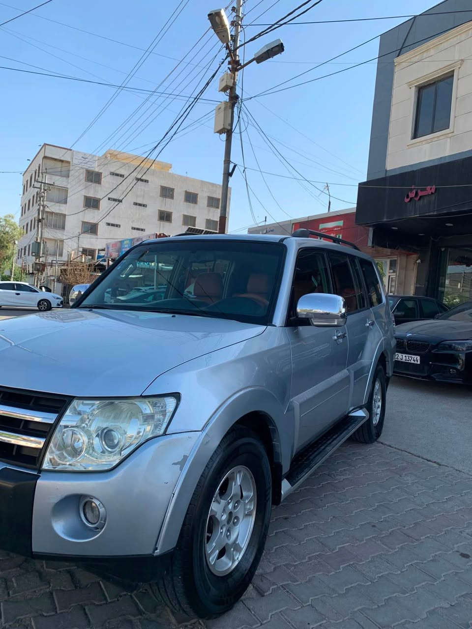 ▪️Pajero 2008 ▪️
▪️کلین بێ سبوغ ، بێ پارچە گۆڕاو  
▪️سێ جێگای   بچووک  تەعدیل 

▪️بێ ژورێ بێ ئێڕباگ 

▪️رەقەم هەولێر سەنەوی هەتا ٢٠٣٠ نوێیە 

▪️مەکینەی V6 ی ٣.٠ کەپس

▪️مواسفات تەبرید مرکزی گێڕ تۆماتیک 

▪️نرخی ١٠٩ وەرەقە▪️

☎️ *********** أربيل, العراق
