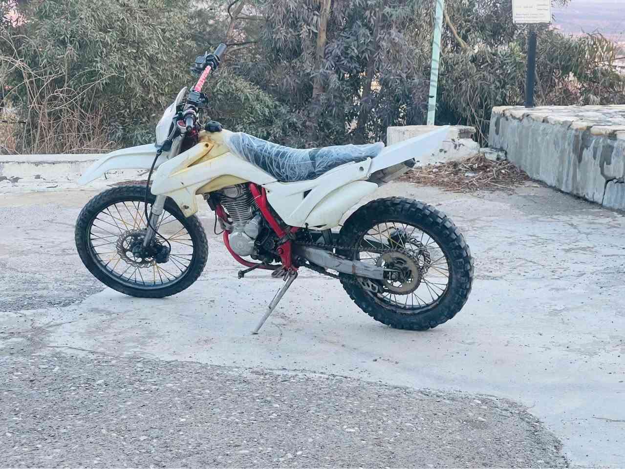 سەرەتا بەناوی خوا
فروشتن يان گورينه وه له سه ر دلگرتن
بۆفرۆشتنبەشەرت هەموگیانی پێویست به وه سف كردن ناكات 
جۆر          X. mators
مۆدیل       2022
مەکینە       250
سعر           690 هەزار مه عامه له 
شوێن         كويه
ره قه م  ***********فايبه ري له سه ره 
ئەدین         ❤❤ كويسينجاك, أربيل
