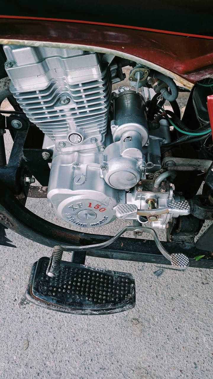 سلام عليكم شباب عندي ستوته البيع مكاني فلوجه قرب كورنيش فلوجه ستوته نضيفه فول محرك ما مفتوح وتروح وين ما يعجبك تفحص ستوته مقفوله محرك نضافه فول موصفات  تواصل معا رقم ***********
