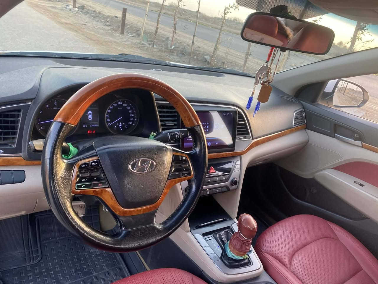 السلام عليكم النترا  2018  السياره خليجي مكفوله  بدون صبغ بدون بارد      بأسمي رقم بابل     مكان السياره بابل  ناحيه .الطليعه  ***********   اتصل وبخدمتك
