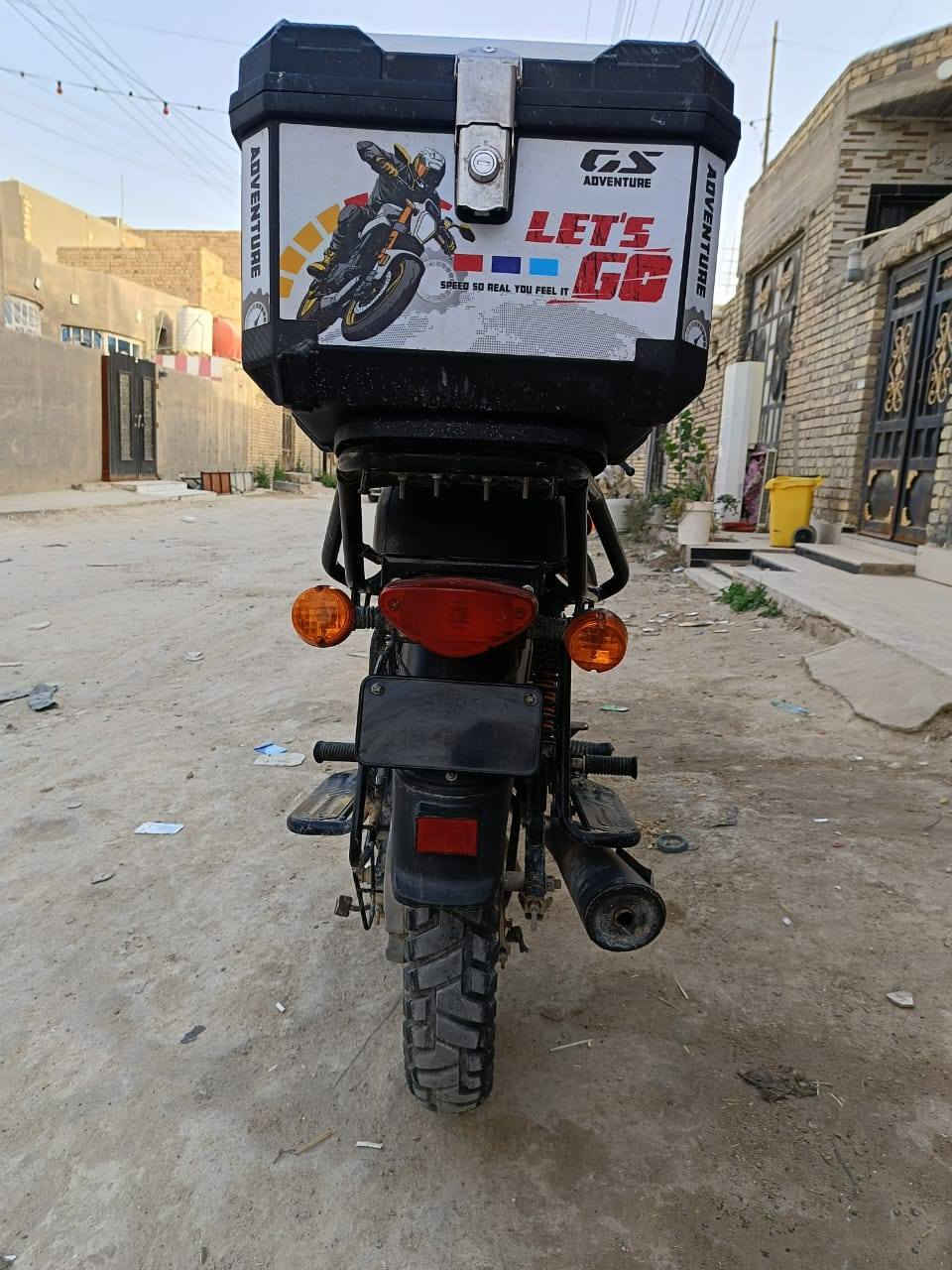 بوكسر جبلي موديل 2022 للبيع كير ومحرك مكفولات السعر 1200,000 وبيها مجال 
الاتصال او واتساب ***********
