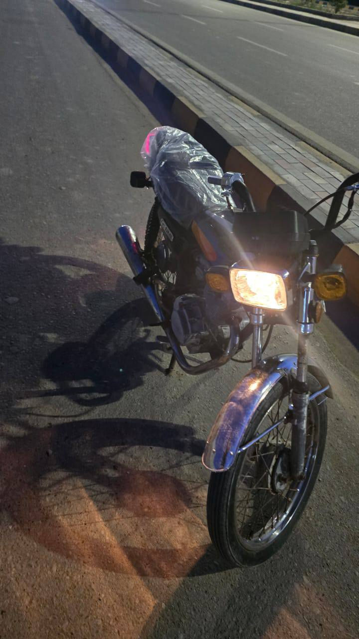 البيع وراق موديل 2008 مكاني كحلاء سعر قفل 500
***********
