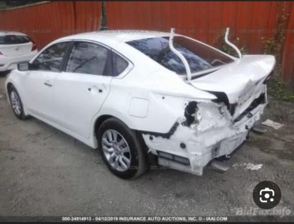 التيما موديل 18 ضرر بس قبق الجنطه كير محرك صدر كلو شرط السعر 130 وبيها مجال اني مكلف بالنشر رقم صاحب السياره ‭٠٧٨٢ ٧٤٨ ٩٩٢٤‬صور الضرر بالمنشور
