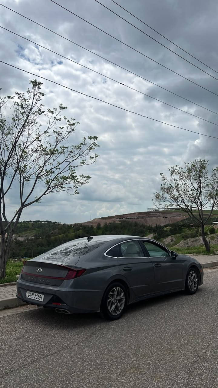 سلام عليكم 
سوناتا 2023 sonata
ماشي 66الف ميل
باب ورا السكن صبغ  بجم وخلف كبس بدون دواخل بدون ارباك شرط💣

سعر:162$مجال

مواصفات 
Sel plus 
 • المحرك: 2.5L تنفس طبيعي 
المواصفات  
 • تشغيل بصمة + تشغيل عن بعد
البوب بصمة
 • إشارات بالمرايا
 • رادار امامي + رادارات جانبية. خلفي
 • هاند بريك بصمة
كشن السايق كهربائي
كامرا خلفية دواره
اوتو هولد مع توقف ذاتي
انظمة قيادة 4 
شاشة تدعم ابل كار بلي
 • مقاعد مخمل مع تدفئة
صندوك ذكي / بصمة
لايت زينون عالي ناصي عدسة 
لد امامي نهاري
بك لايت لد
 رقم تلفون واتساب 📞
***********
*********** أربيل, العراق
