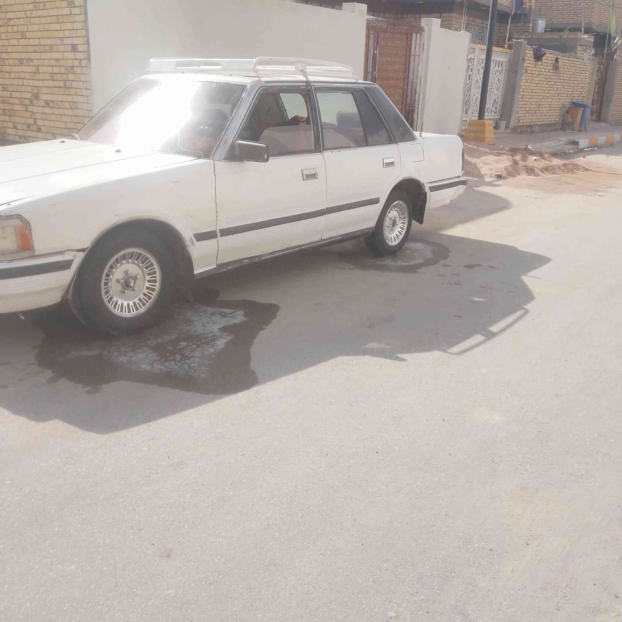 سيارة جاهزة مكينه وكير شرط  تحويل ثاني يوم موديل 86 سنوية منتهية ب 2025 مكانه ناصرية مركز  سعر 22وبية مجال الاتصال على الرقم ***********
