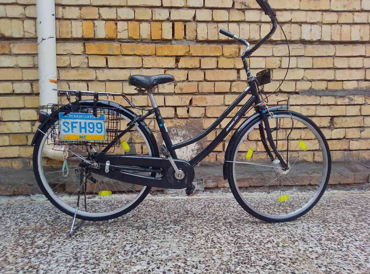 السلام عليكم بايسكل بناتي 26 باله نضافة 80٪ السعر 110 وبي مجال مكاني قضاء الزوراء المعامل الباوية للاستفسار ***********
