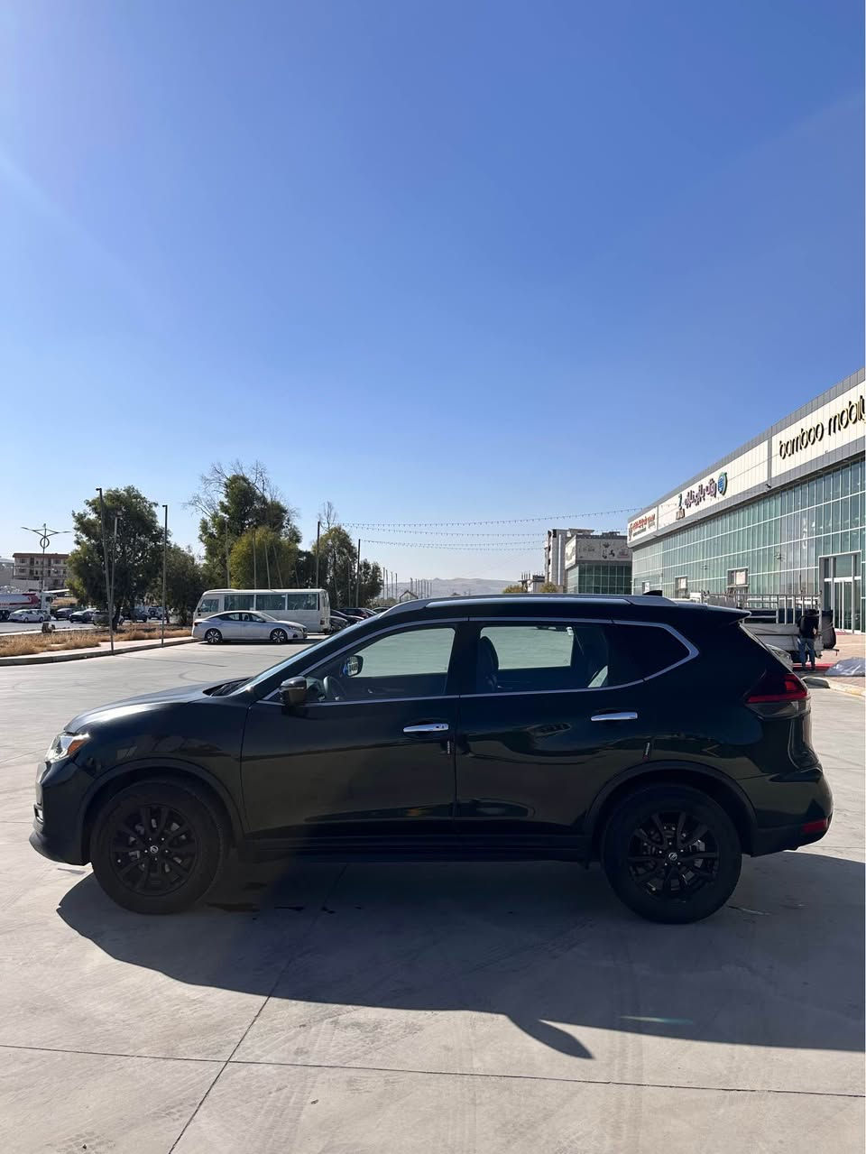 نیسان رۆگ ٢٠١٩ 
فول فول بەس پانۆراما نییە 
بەسمە،شەغال،راداری جادە،خەتی جادە، سنوق کارەبایی، تەبریدی نیزام سبلیت، کوشن کارەبایو کوشن هیتەر…
گێر و مەکینەو تەحویلو خرامە بەشەرت   
٢ پارچە بۆیاخە بۆنیت و چەمەلەخی سایەق ناوی 
نەگرتتووە ئیرباگی سیستەمە  
سعر١٦٠ معامەلە
***********
***********
سلێمانی السليمانية, العراق
