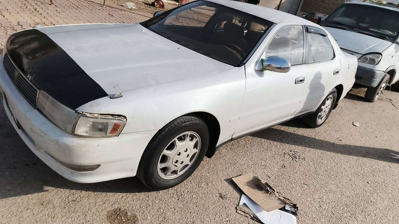 السلام عليكم سياره كرسته نفخ 93 رقم كربلاء مشروع وطني 
مداور ثاني يوم 
گير اومحرك كفاله شرط لاتنقيص ولاتبخير  اوتبريد ثلج  كفاله حداديه نضيفه 
مكفوله من الاصوليات والعيب الشرعي والگص والنقل 
دواخل جديده كهربائيات كلها شغاله 
تخم تاير جديد عربانه خلفيه جديده 
شغل واطلع وين متريد سياره مال بيت 
السعر 55 اوبيها مجال  واذا اكو مراوس كورلا حسب القناعه ترهم
المكان الناصريه غراف 
للاستفسار ***********
