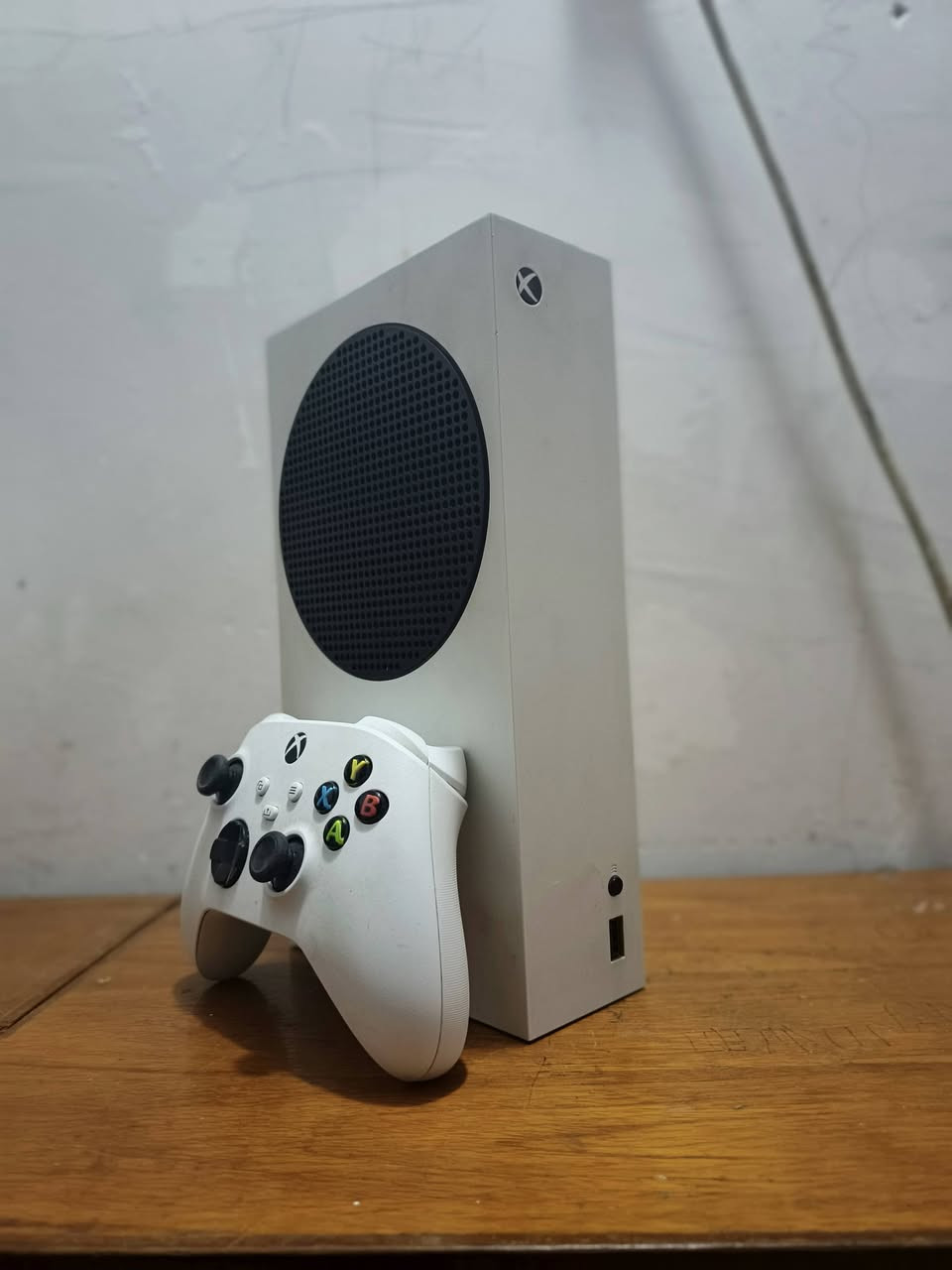 سلام عليكم
Xbox series s للبيع 
جهاز مستخدم قليل كلش نضافه 100% وياه حساب واشتراك ال


**إذا كنت صاحب هذا الإعلان وتريد حذفه لأي سبب، رجاءا أرسل رسالة إلى الدعم الفني**