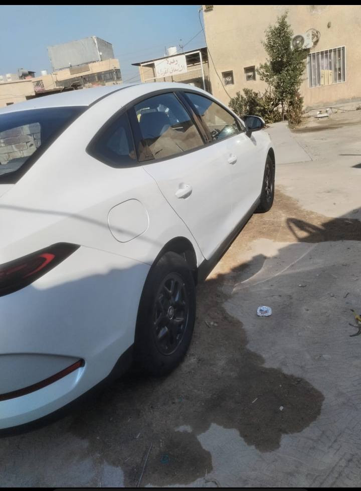 للبيع بي واي دي من بلاص جديد  سيارة شحن وهايبرد وبنزين موديل 2025 رقم بصرة بأسمي مكفولة كفالة عامة ماشية 3000فقط السعر 128وبيه مجال للطيبين مكان سيارة بصرة كرمة علي /مكلف بالنشر   للاتصال *********** محتاج وريد أبيعها سيارة بالكارتون بعدهي البصرة, العراق
