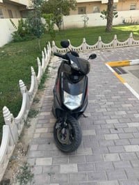 سكنس نثية 140 نكرة سلف كهربائياتها كلها شغاله الدراجة بس استاند خلفي م...