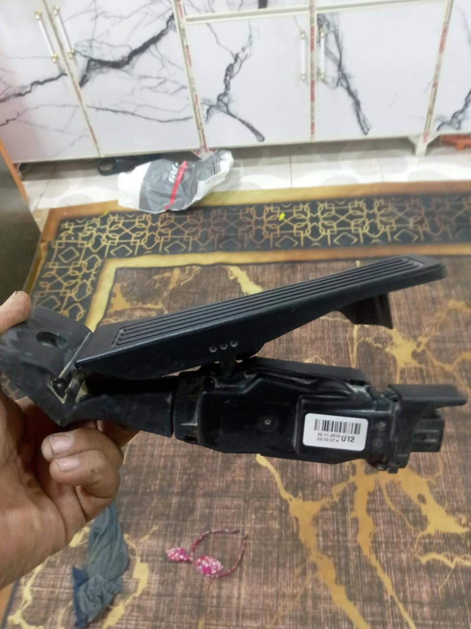 السلام عليكم للبيع غراظ سورنتوالتصال عله الرقم***********
