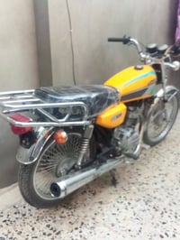 اربعه گير رقم وسنويه موديل 21ما مفتوحه مانقصه شي السعر خاص 07872864432