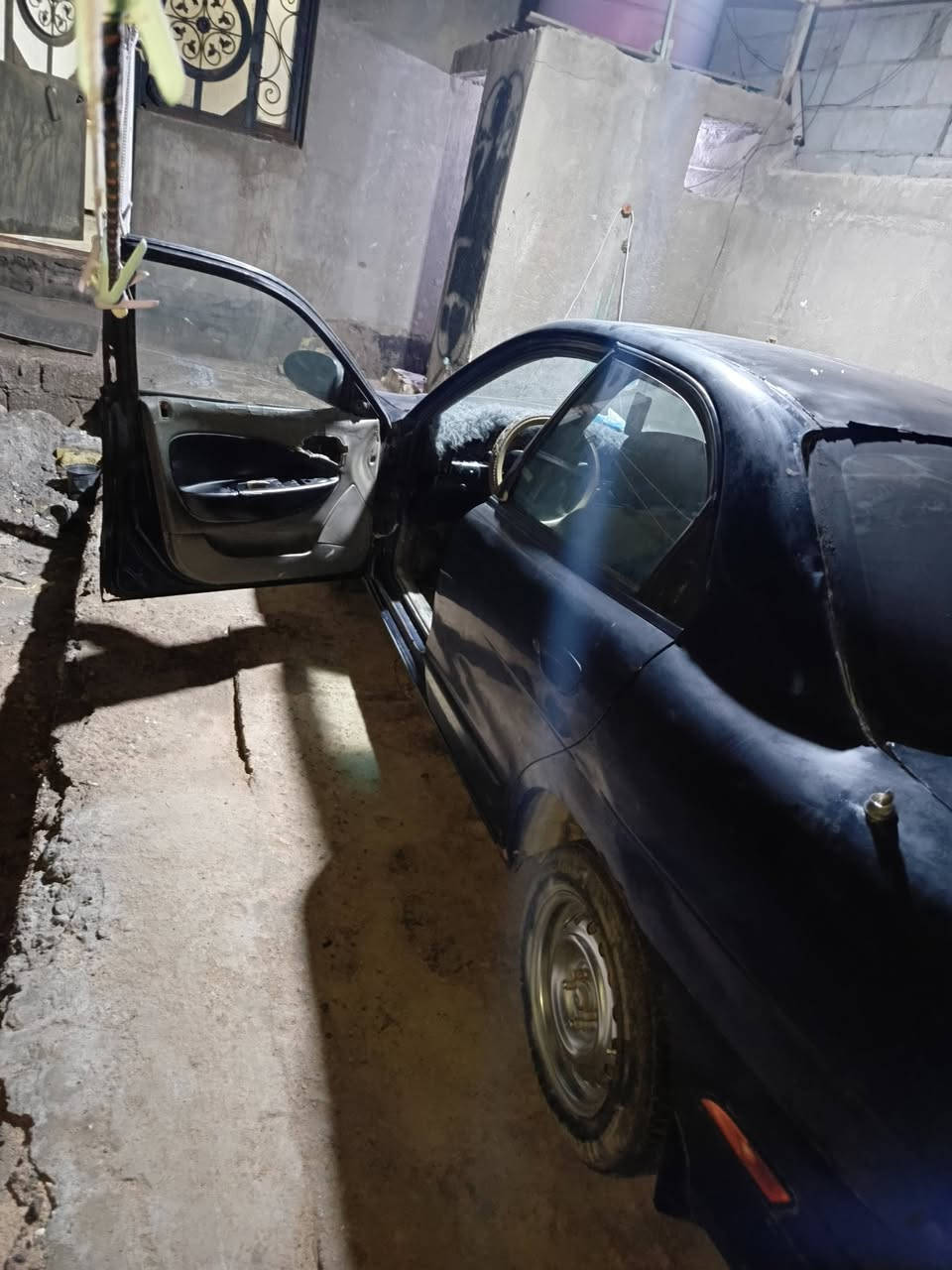 دايو نوبرا محور مكينة وكير كورلا كوم حديد اكفلك بس اصوليات السيارة كيرها يخربط ابيعك كير كايم
رقم انبار مشروع وطني راعيها بالبصرة تحويل او وكالة  
مكاني البصرة سعر 15 قفل رقم ***********
