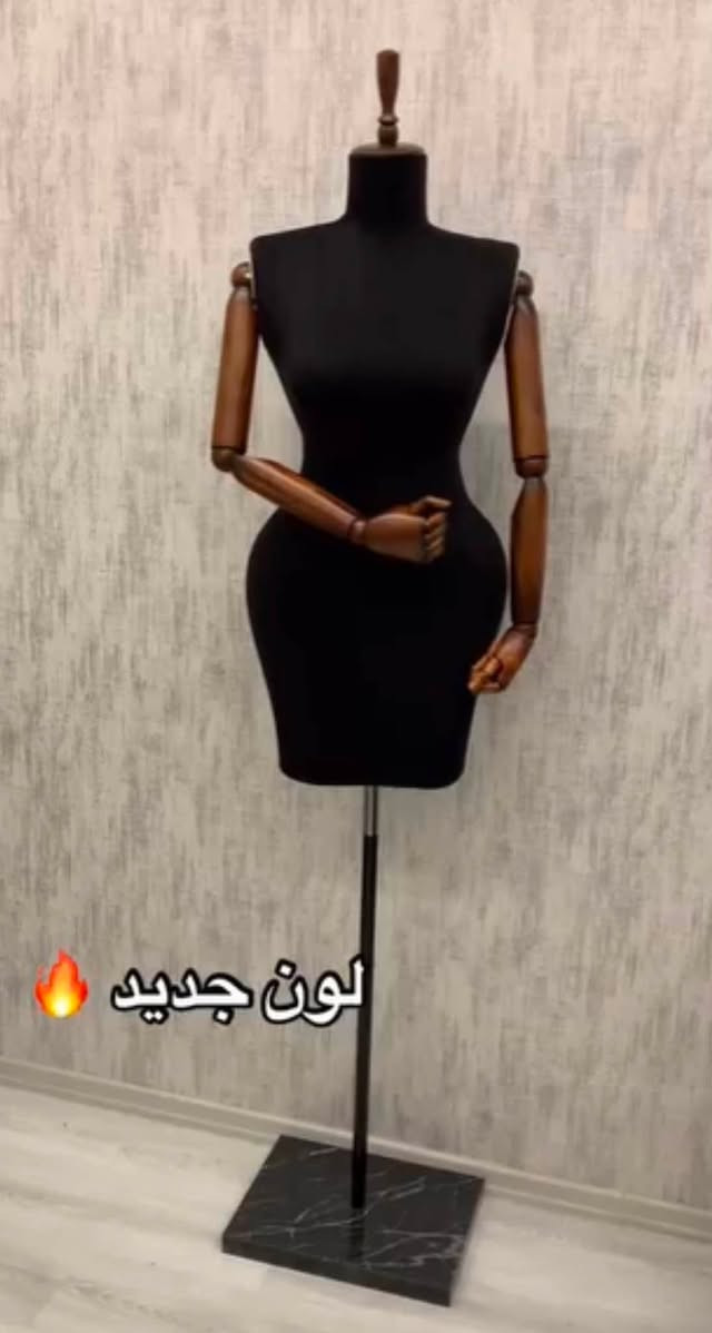 منيكانات عدد 6 قطع كل موديل  3 قطع
نحت لون اسود 3 قطع والبرونزي ابو التلبيسة 3 قطع

النطافة مانكول 100‎%‎ نكول 98‎%‎ لان استعملتهم مدة شهرين 

اني ماخذهم من ديكورات البسفور والكل يعرف اسعارهن 

 هذا رقم الواتساب مالتي *********** فقط واتساب لان اتصال ماكو خارج العراق
