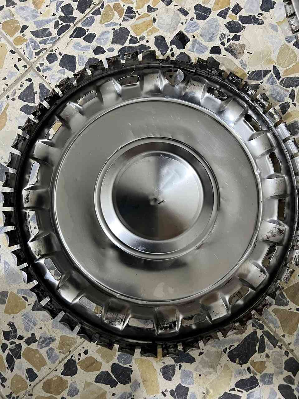 كبات للبيع نضيفات جدد كدام عينك
*********** يوجد توصيل
السعر 95,000 الف
