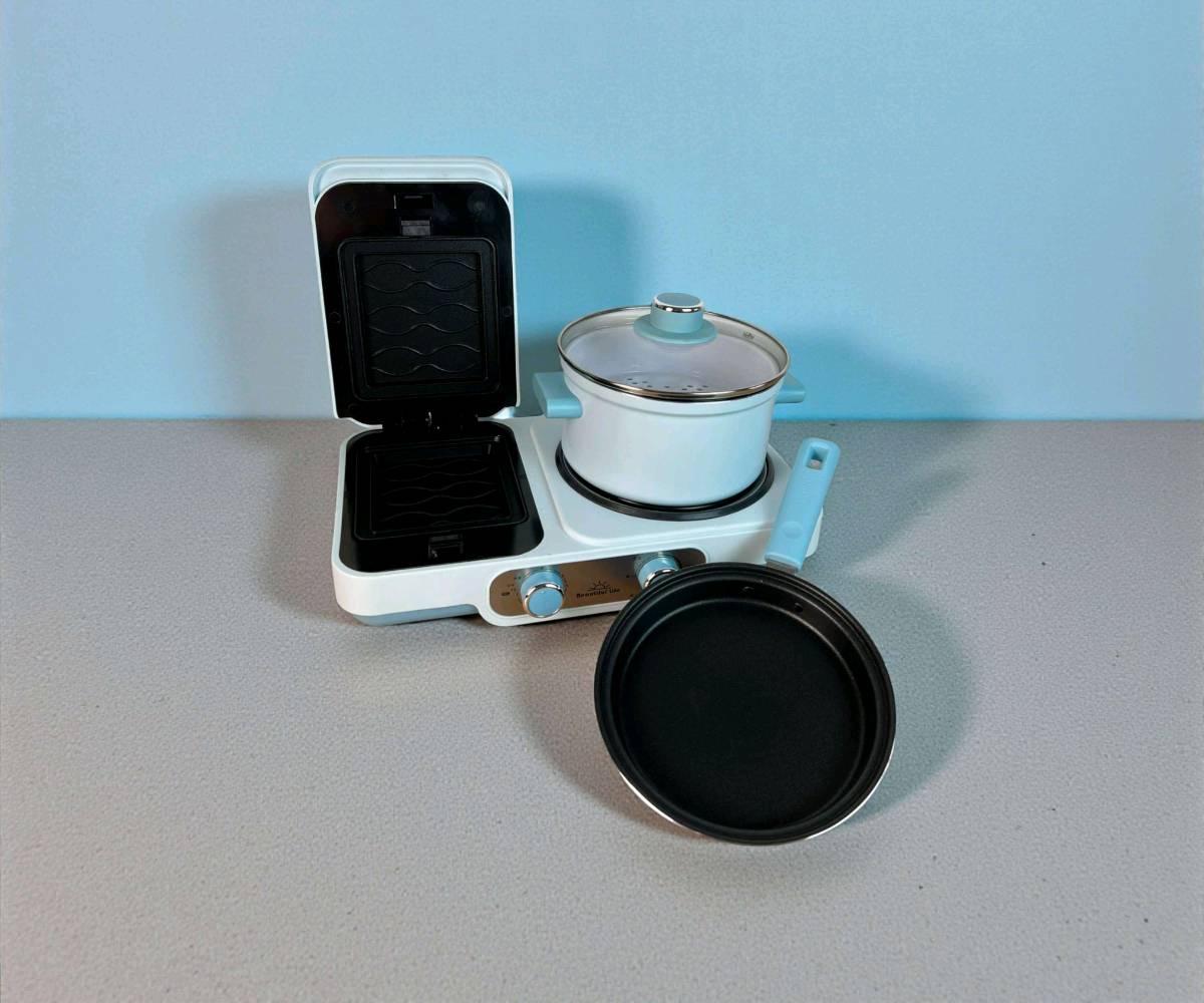 🔥 فطورك صار أسهل وأسرع

🍳 طباخ واحد… 3 استخدامات مختلفة

🥘 اطبخ، اشوي، وبخّر بدون تعب

⏱️ وفّر وقتك ومساحة مطبخك

✨ تصميم أنيق وأداء قوي

🏠 مثالي للبيت، الطلاب والمكاتب

🛒 خليه جزء من روتينك اليومي