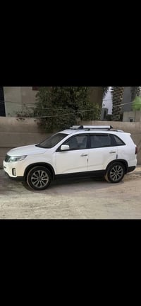 سورنتو • ٢٠١٥ • مكفول صبغ