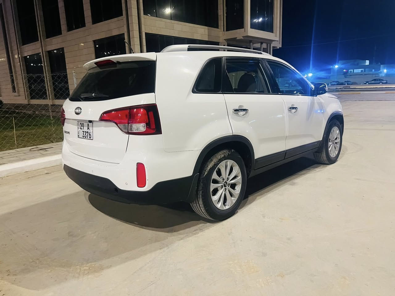 سورنتو 2013 خليجي مكفواله من الصبغ بس بارد قليل رقم واسط سويج مكينه مكفواله مكيه 4 سلندر ماشيه 270  السعر اتصال موبايل *********** مكان السياره واسط كوت
