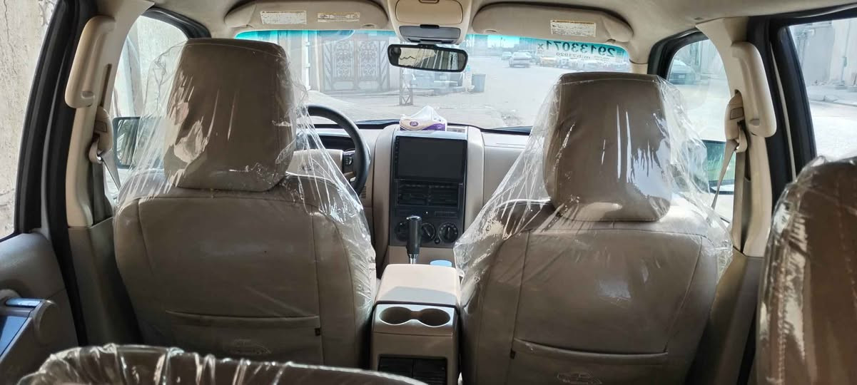 فورد اكسبلور 2009
**خليجي شركة نيفا**
داخل عسلي،،،،، لون مميز
السيارة كفالة عامة
محرك 6 سلندر 4000
السيارة جاهزة وجديدة محرك كير بلاد بشرط تبريد تخم تاير باتري جديد حدادية كلهن بشرط رقم اربيل دولي السنوية لغاية 2030هزة جديدة تريد وكالة تريد تحويل باليعجبك مكان السيارة بالبصرة *********** السيارة احلى من الصور بهواي البصرة, العراق
