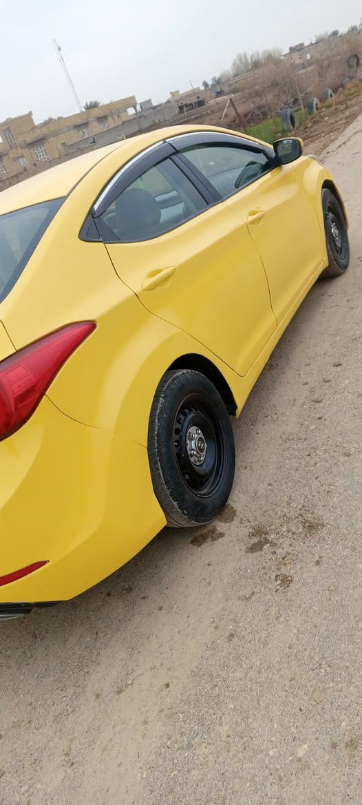 النترة للبيع وارد امريكي
بيهة حادث بل الجاملق الخلفي سيارة جاهزة من كلشي 
محرك 1800 موديل 2014 معروضة 102 
***********
