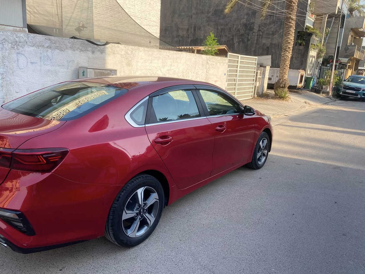 السلام عليكم
للبيع كيا سيراتو خليجي 2020  بدون صبغ

الشركة الدولية

 ماشية41250

رقم بغداد دولي 

مواصفات الشركة الدولية 

• محرك 1600 دوش

•كورس سرعه 

•بصمه

• ⁠تحكمات ستيرن 

• ⁠حساسات امامي خلفي

• ⁠قطعتين تبريد 

• ⁠كشنات مخمل

• ⁠ايرباكات

• ويل كب

• مودات قيادة 

• مري شفط 

• اشاير بالمري

• لايت كهرباء 

مكان السيارة بغداد االاعظمية

الاستفسار اتصل 

***********
