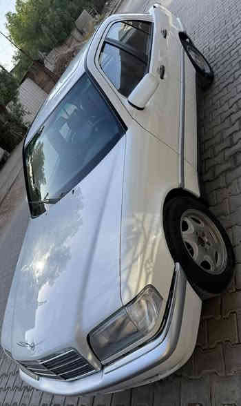 للبيع فقط بدون مراوس بدون قسط 
مرسيدس C 230 موديل 1995 
بدون ضربه صبغ حزام فقط محرك وكير بلاديات خراطيم 4 سلندر تبريد حداديته كهربائيات كله جاهزه داخل جلد نظيف 
رقم بغداد مشروع وطني تحويل مباشر 
مكانه بغداد الاعظميه والسعر 50 ورقه وبيه مجال بسيط اب استفسار فقط الاتصال ***********
