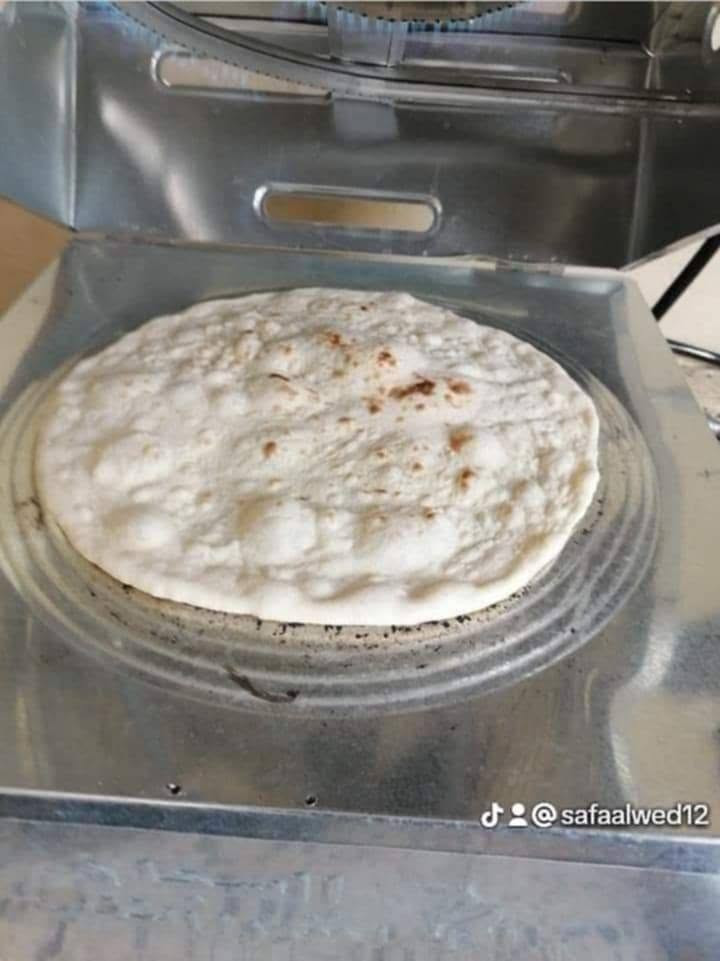 تنور سلايت غاز ارضي طابقين  سلايت فوك الخبز والجوه الشوي😋😋
تنور غاز أرضي سلايت 
♦️سهل الاستعمال
♦️في أي مكان داخل البيت
♦️آمن في  الاستخدام
♦️لشوي السمك والدجاج
♦️لعمل الخبز والفطائر
♦️يعمل بسرعة كبيرة

»» صونده وقفل وقفايص السعر 40 الف 💲💲
»» كامل مع ملحقاته السعر 45  ألف💲💲 التوصيل مجاني لجميع المحافظات 
خدمة توصيل لجميع المحافظات 🚖🚘


**إذا كنت صاحب هذا الإعلان وتريد حذفه لأي سبب، رجاءا أرسل رسالة إلى الدعم الفني**