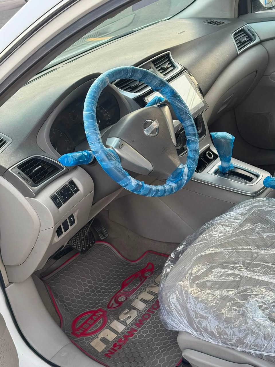 سلام عليكم البيع
نيسان سنترا خليجي
مديل 2019رقم اربيل
سنويه تنتهي بشهر 11
بيه بنيد مبدل بدون دواخل
وبيه كارت بل جاملق كدام 
والباقي كفاله حداديه تبريد
مكينه كير كفاله ماشيه 182
سعر 112وبيه مجال مكاني 
البصره حي المهندسين 
***********وتساب
***********شريحه
