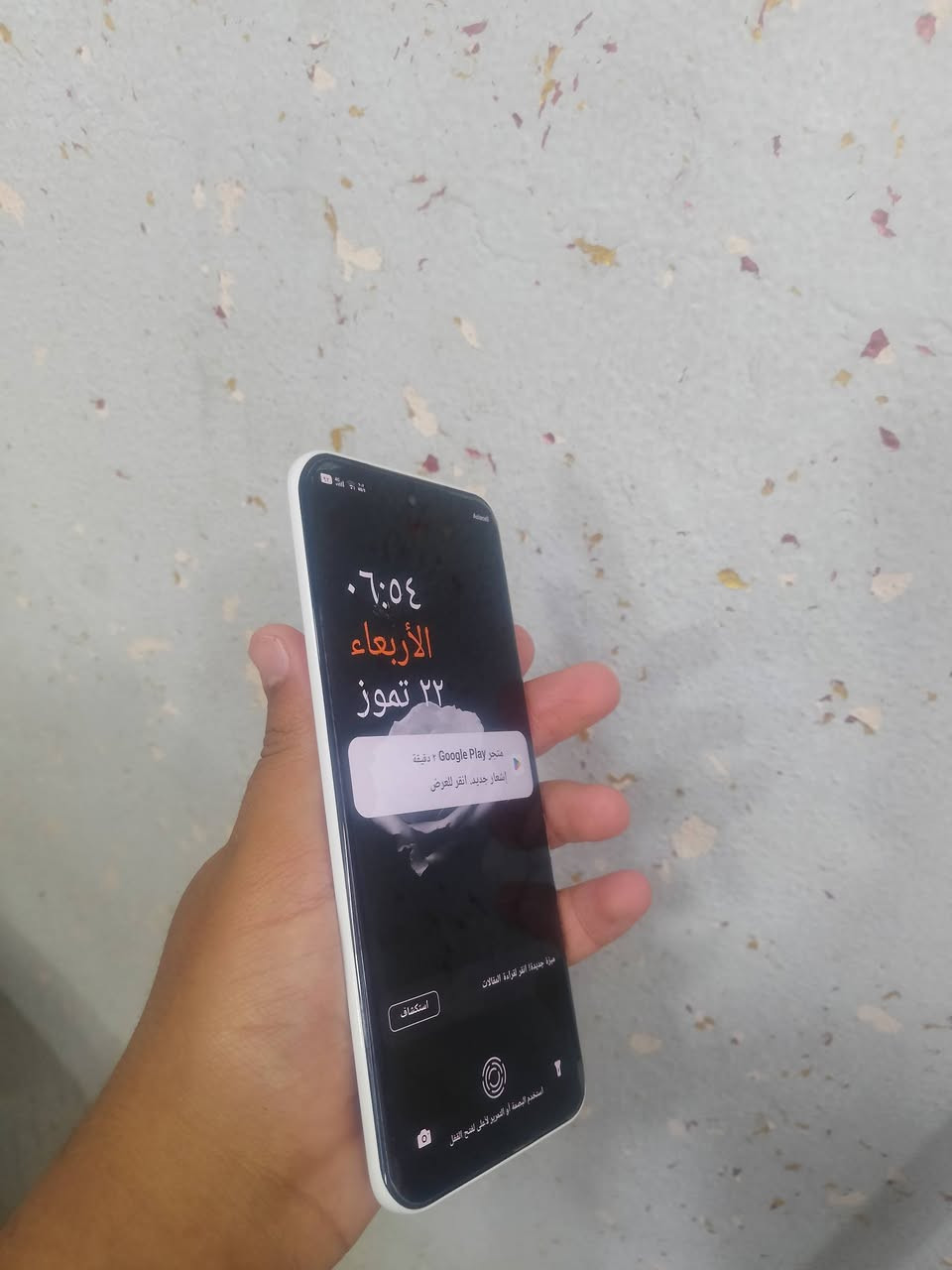 مكلف بل نشر تيكنو بوفا سلم 5G ذاكره 256 الرام 8+8 لون ابيض وجهاز معروف بمواصفاتو وغارضو كامل ويا  السعر 300 وبي مجال للاستفسار ***********
