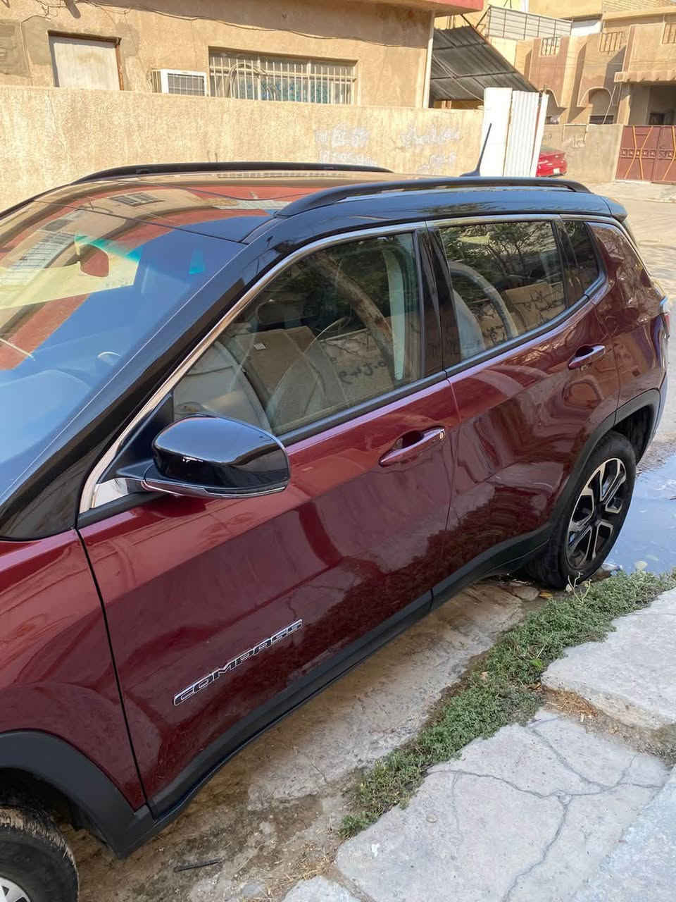 جيب كومباس 2022🔴
محرك 2.4L In-Line
ماشية 69 الف كيلو 
رقم بغداد🔴
رقم الشاصي 3c4njdcb1nt169560
صبغ و بارد فقط خشم البنيد 
حادثها فقط دعامية و خشم البنيد
لميتد فول مواصفات 
بانوراما🔴
كشنات تتدفئة 
تحكمات ستيرن 
مثبت سرعة 
شاشة 
اوتو ستوب 
مانع انزلاق 
تحديد مسار 
اشارات بالمري
كير و محرك سليم 
دكمة ال4 ويل شغاله
بدون اي نقص 
للاستفسار خاص او مراسلة الواتساب *********** 
مكانها بغداد الكرخ
