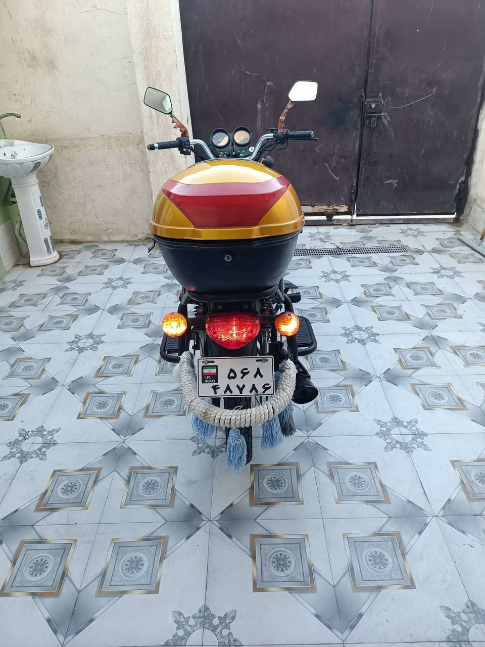 عامه مكينه 200 سويج سجينه عدد 3 بصمات عدد2 تشغيل عن بعد اوراق اصولي كمرك مدفوع دراجه مابيه نقص كلوب اشاره كامله مكمله مكاني بابل حله  السعر مليون و300 وبيها مجال /***********
