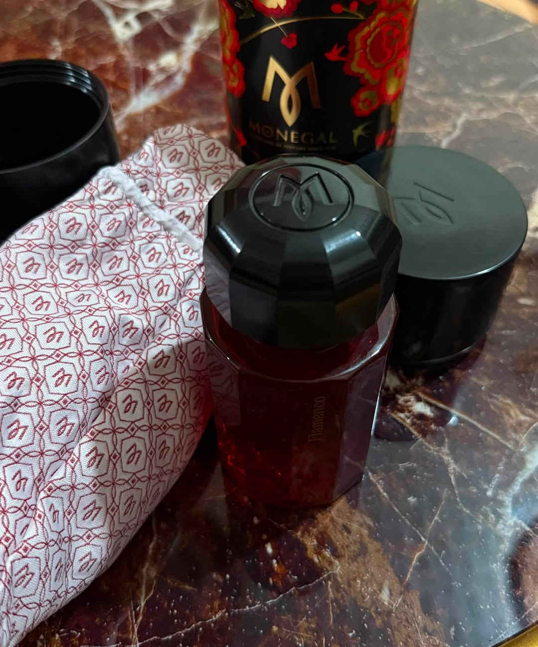 سلام عليكم
فلامنكو رامون مونيكال 

الباكيت الخاص بالعطر موجود 

مصدر الشراء ابو ماسه 

كل تفاصيل العطر مرفوقة 
الاستخدام رشات بسيطه فقط 
يعتبر غير مستخدم

السعر راح يكون مزاد 

بداية المزاد من 50 دولار 

المرافعه 10 او 5 $ 

بالتوفيق للجميع ❤️


**إذا كنت صاحب هذا الإعلان وتريد حذفه لأي سبب، رجاءا أرسل رسالة إلى الدعم الفني**