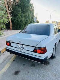 مارسدس دب للبيع رقم بغداد أنكليزي السنويه لغايت 2030 موديل 1991 محرك ب...