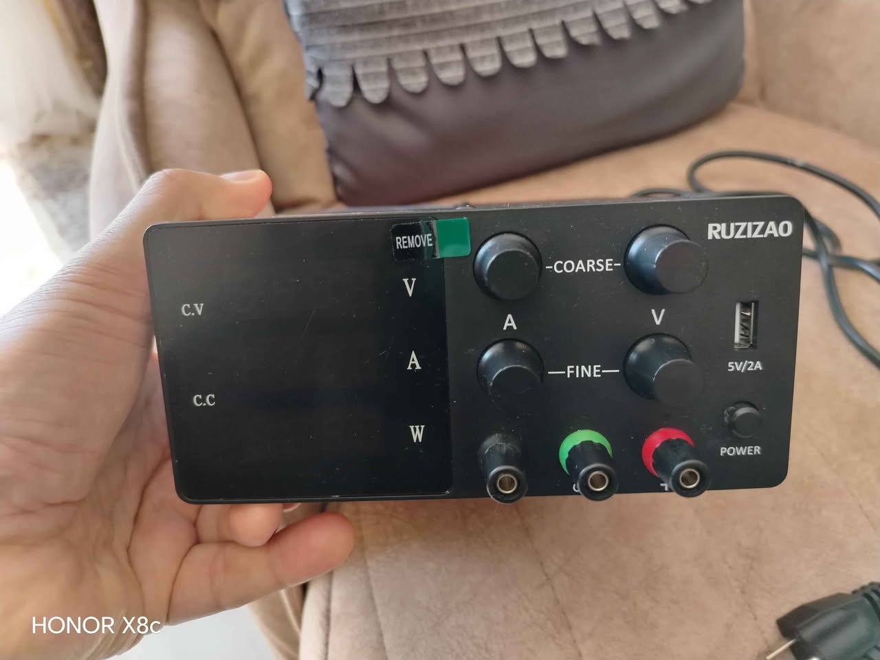 Power Supply 30V 10A منشاء الماني
مستعمل بحالة جية جدا أربيل, العراق


**إذا كنت صاحب هذا الإعلان وتريد حذفه لأي سبب، رجاءا أرسل رسالة إلى الدعم الفني**