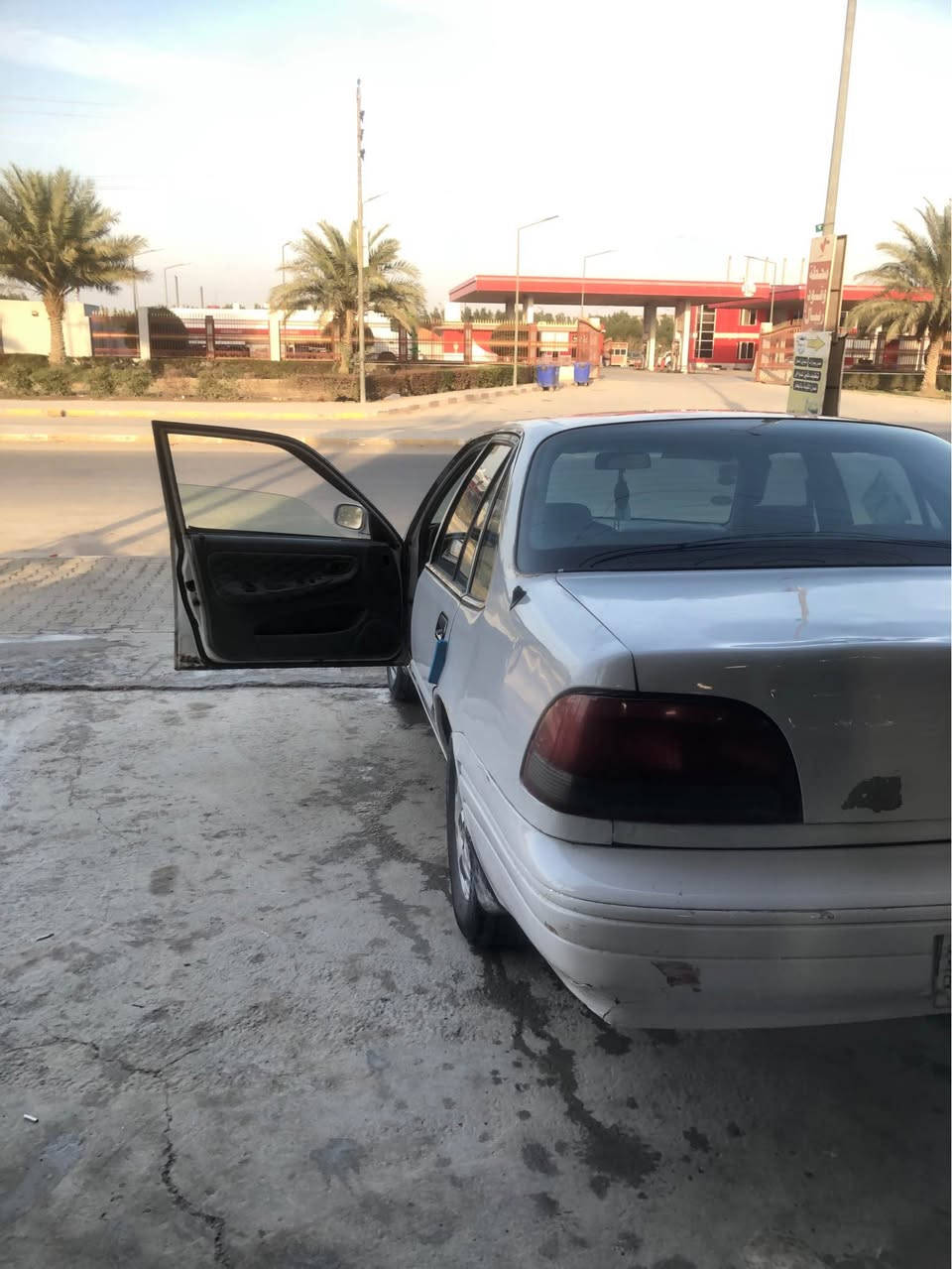 السلام عليكم

دايو فراشة ١٩٩٦ للبيع كير ومكينة وحدادية مكفولات سيارة مصبوغة فقط حزام للجمالية رقم بابل سيارة جداً نضيفة 

مكاني نجف 

سعرها 33 وبيهة مجال

رقم الهاتف *********** النجف, العراق
