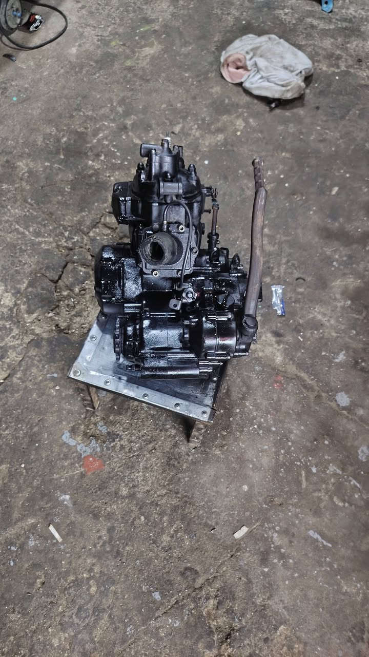 سلام عليكم مكينه قفاز كاوسكي حجم 250 مكينه عفحص تأخذه مكاني نجف ***********
