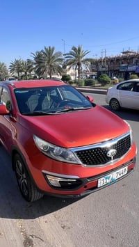 للبيع سبورتج  2013خليجي ماشيه 145الف بيها قطع صبغ ابيع حزام مكينه 2400...