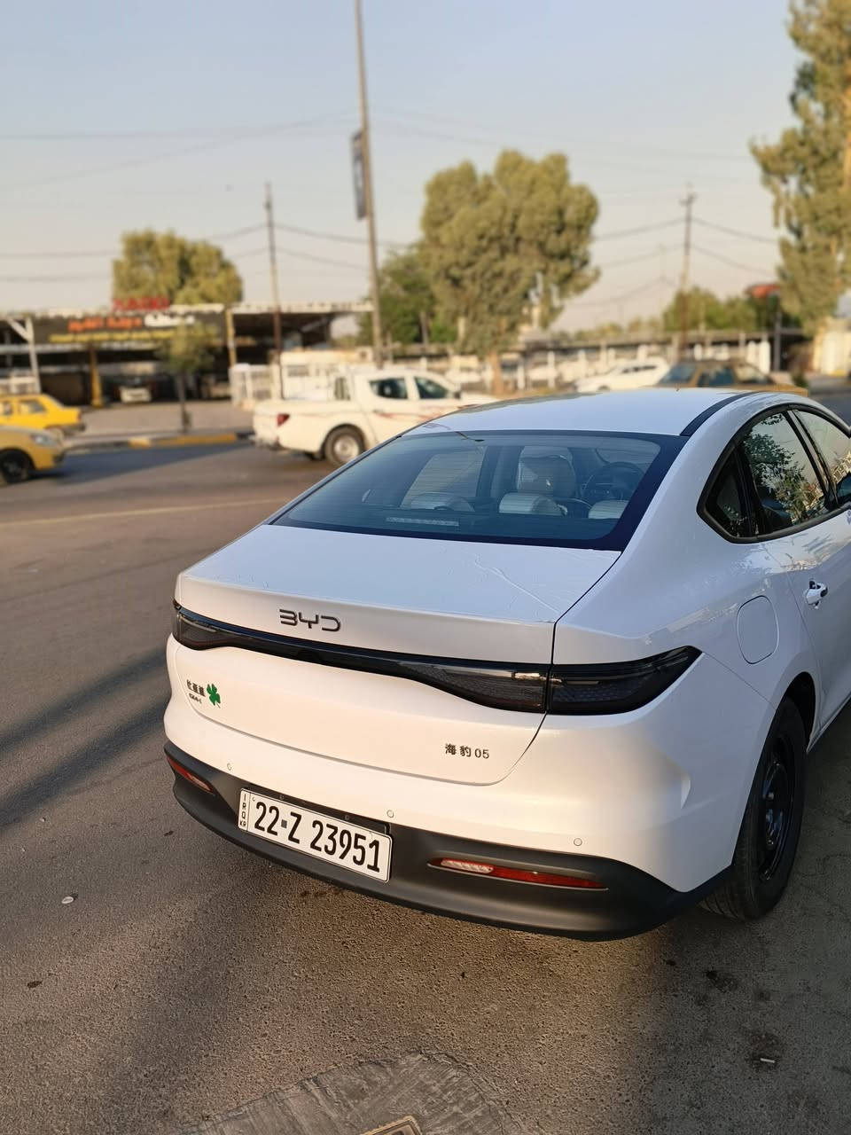 السلام عليكم BYD مديل 25ماشيه 8000 ويلها البلاد موجود كامله دوشمه وترتيب رقم شمالي عارضها ب19وونص وبيها مجال ***********
