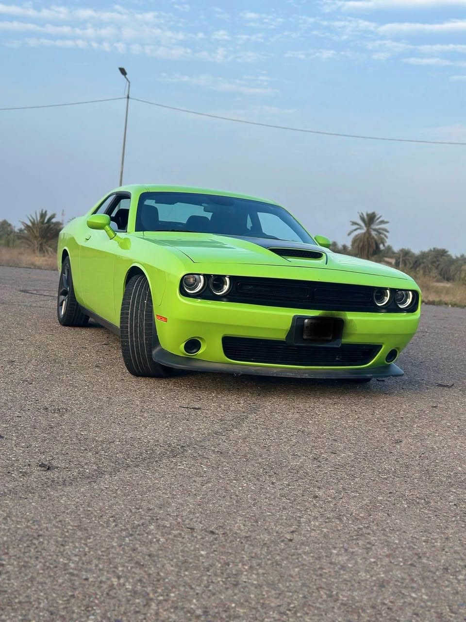 السلام عليكم 
--------------
 ☎️  ***********
———————-
للبيع فقط 🫡 
جالنجر 💚2023 
لون  مميز سيارة دخول جديد مرقم بغداد باسمي كامل 🆕 
6سلندر 3600
 
—————————————
مواصفات فئة GT معروفه 
بصمه ابواب 
بصمه تشغيل عن بعد 
شاشه كار بلي 
كامرا 
حساسات خلفية 
تبريد قطعتين 
ويل 20 شكل GT
بنيد GT 
كشن كهرباء ⚡️ 
وباقي المواصفات معروفة 🫡🫡
 
————————————-
سياره حادثة بنيد فقط بدون دواخل  🤩🫡🫡
سياره نظيفة جدا بدون ايرباك بدون اي نقص جاهزه 
ماشية32 الف مكينه وكير وشاصي مكفول  على وضع الشركة 
——————————————————-
مكانه :- بابل - حله 
السعر :- 230 المصيب, بابل
